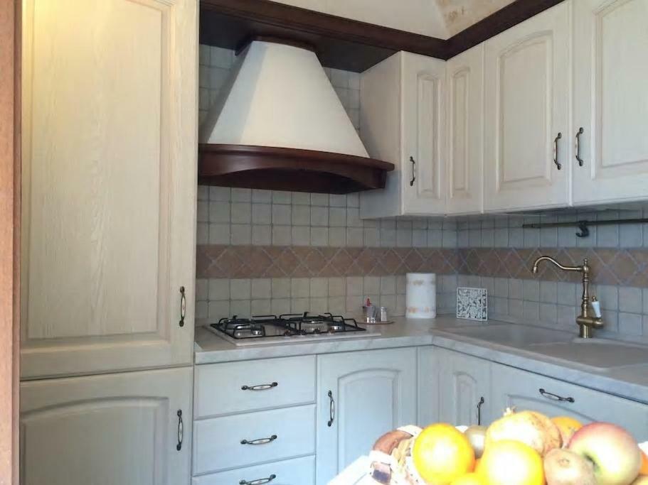 A' Puteja Apartment เชจลีเมสซาปิกา ภายนอก รูปภาพ